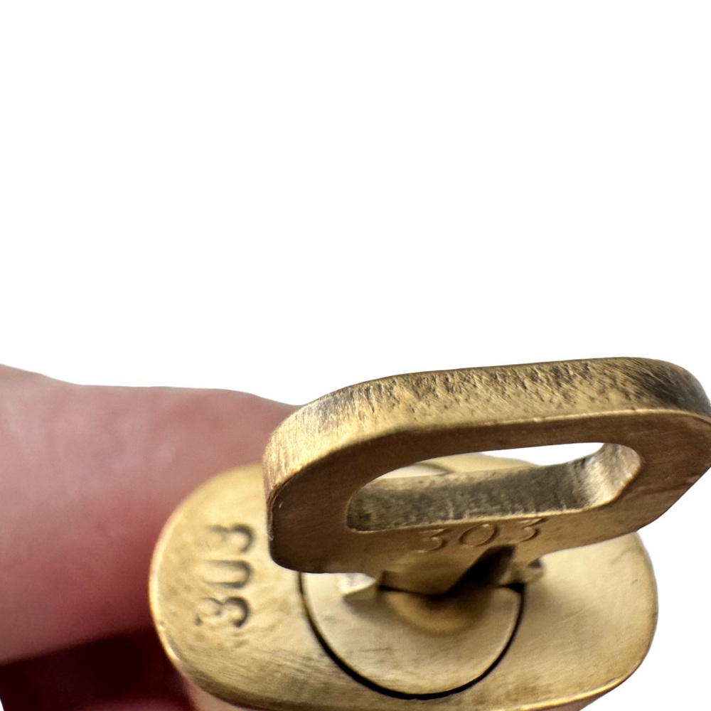 Louis Vuitton lock & key #303 - Picture 4 of 7